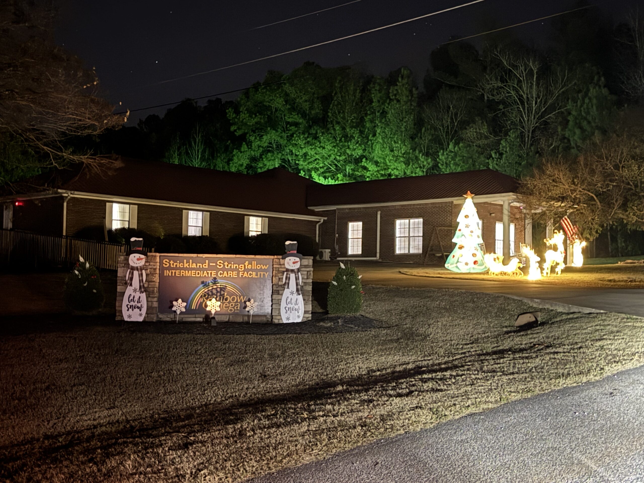 Holiday Spirit Alive in Our Neighborhood